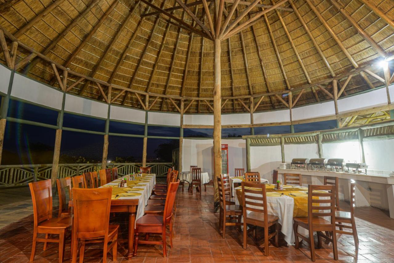 Tilenga Safari Lodge Arua Exterior photo